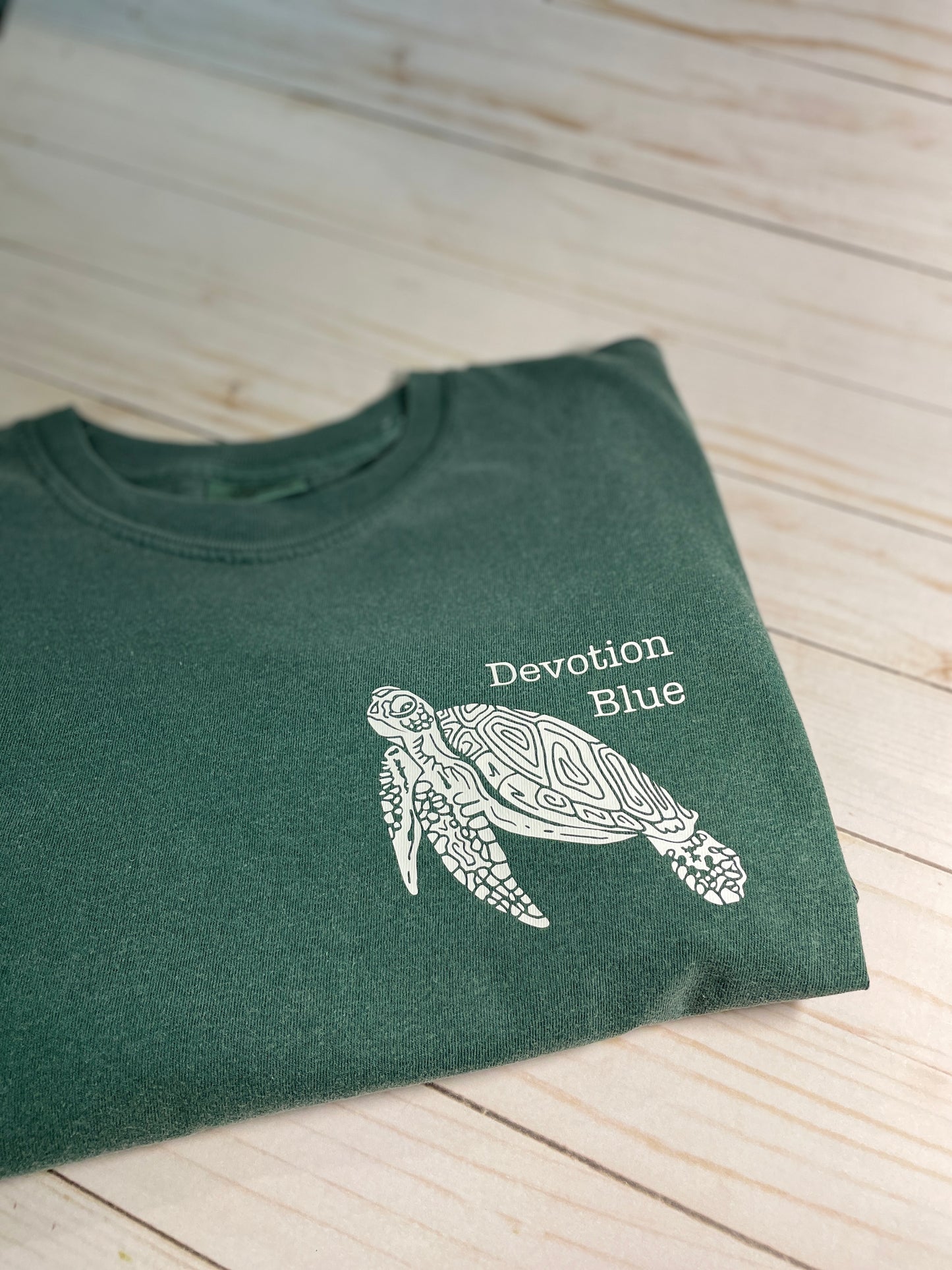 SAVE THE TURTLES & All God's Other Living Creatures - Classic-Fit Adult Size UNISEX T-Shirt Ocean Sea Turtle